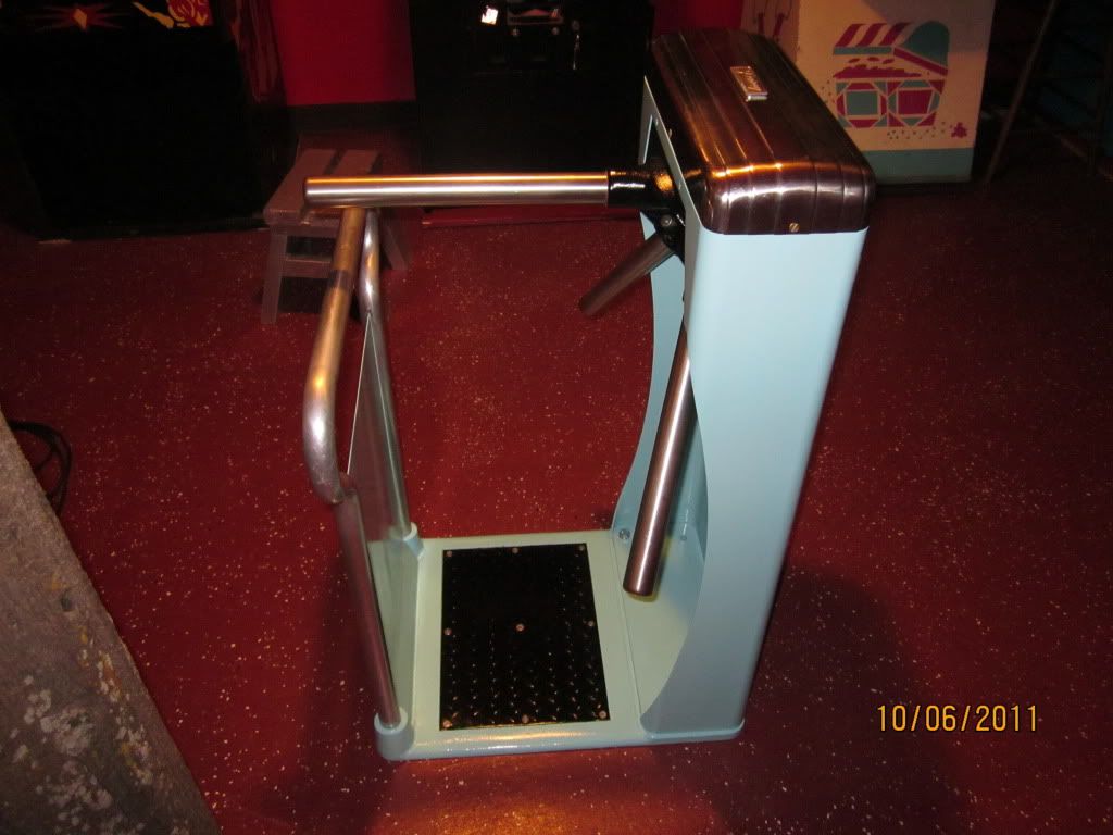 restoredPereyturnstile1.jpg