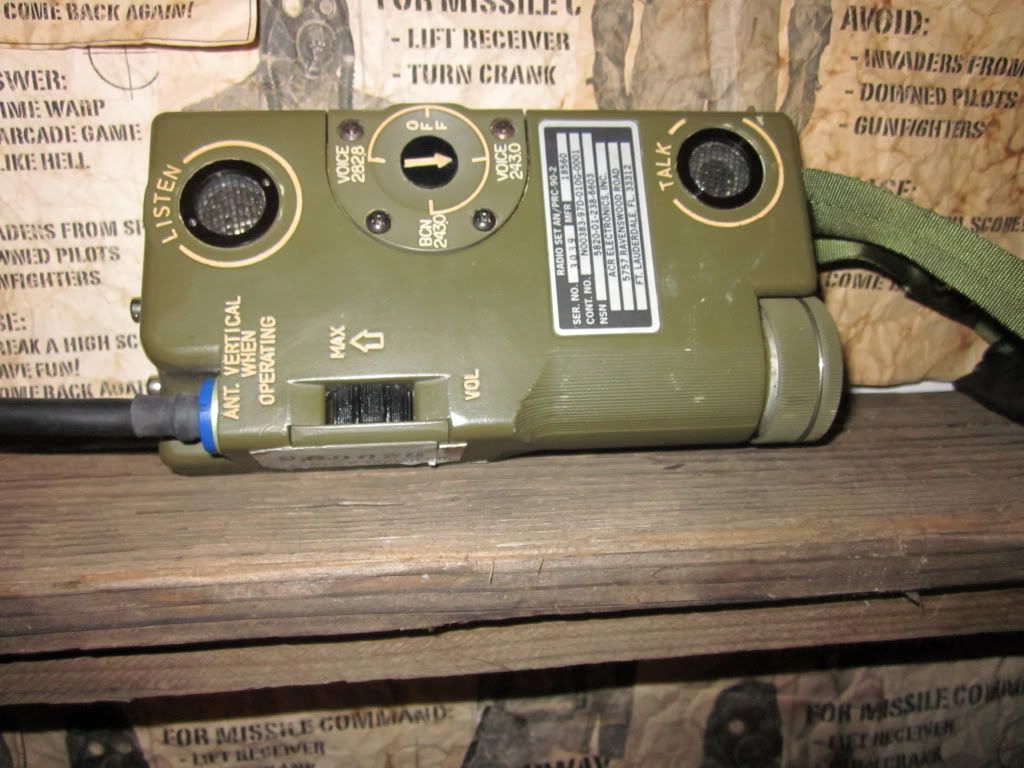 militaryradio.jpg