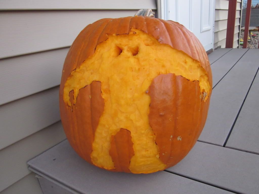 pumpkincarving20128.jpg