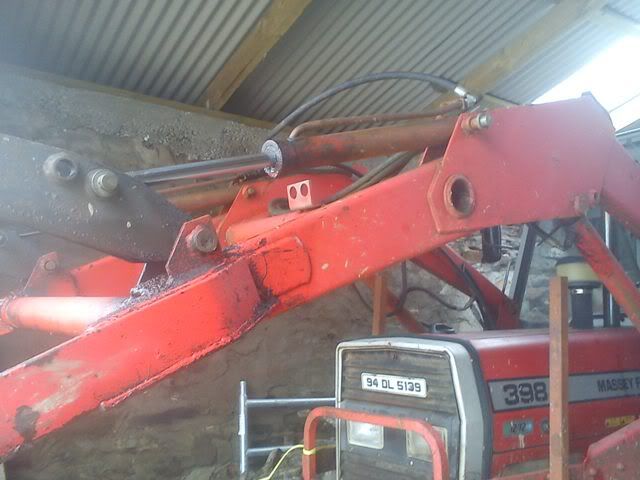 Mf 880 Loader