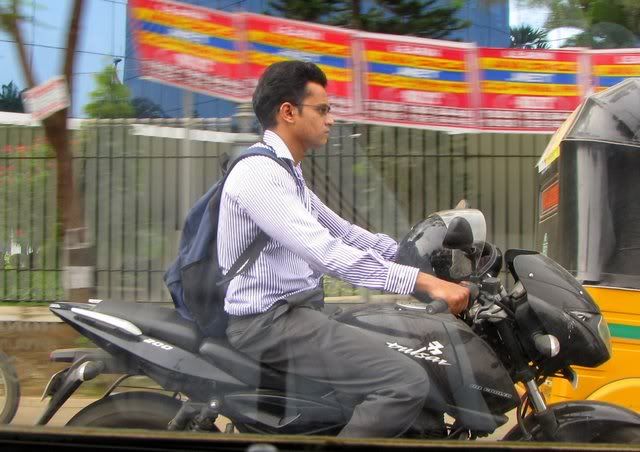 helmet on bike 131310