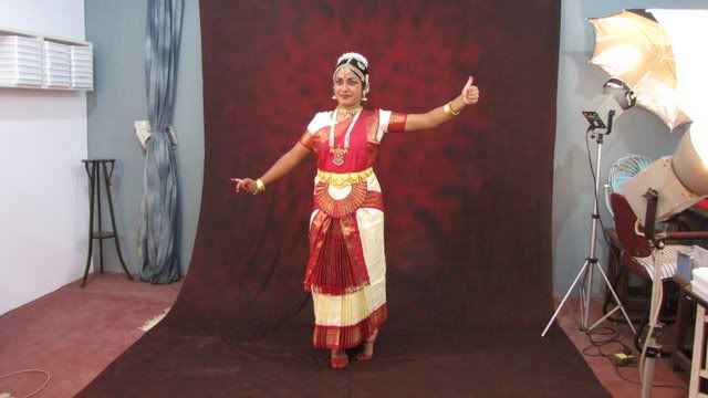 rAmA pose 201210