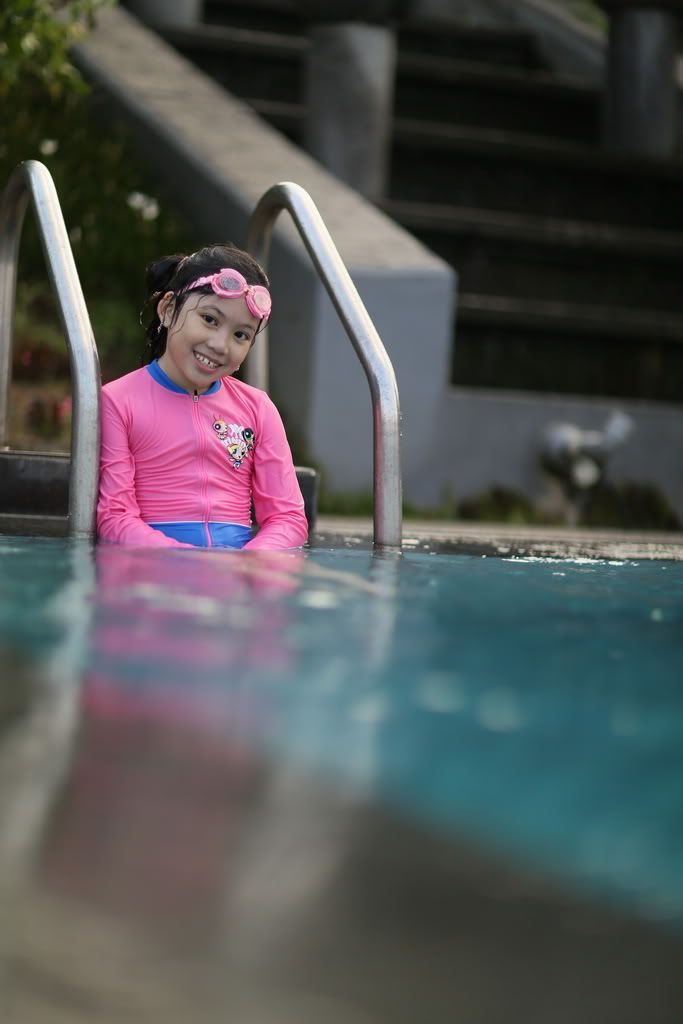 IMAGE: http://i1142.photobucket.com/albums/n608/Erwin_Sajudi/IMG_0066_resize.jpg