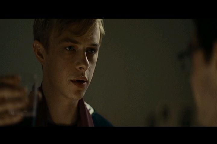 dvd_snapshot_001106_20140329_075720_zps5