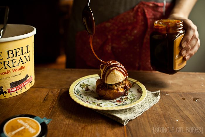 photo 20130822-CaramelCrumbPeaches12-2.jpg