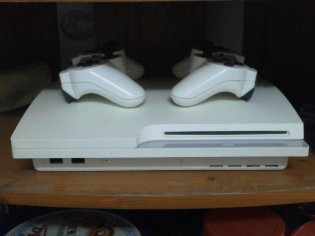 PS3 Slim White 3012B 320GB + 15 game bản quyền theo máy, tay cầm Ds3 white 99% - 7