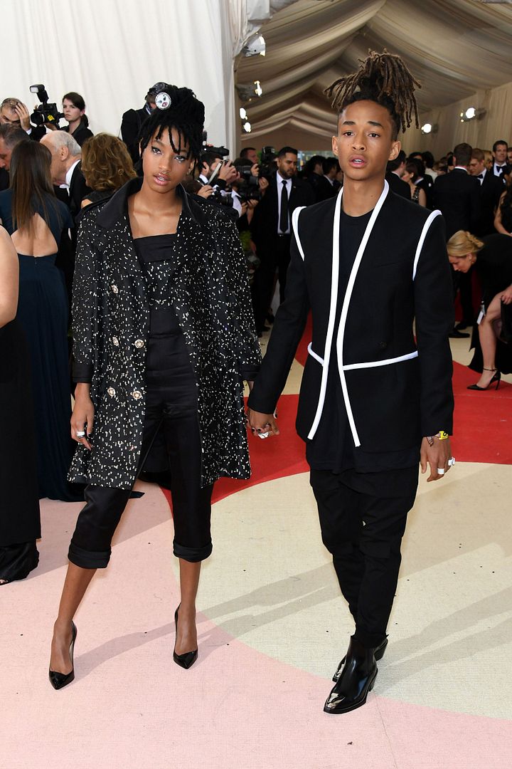  photo Willow Smith in Chanel Jaden Smith in Louis Vuitton.jpg