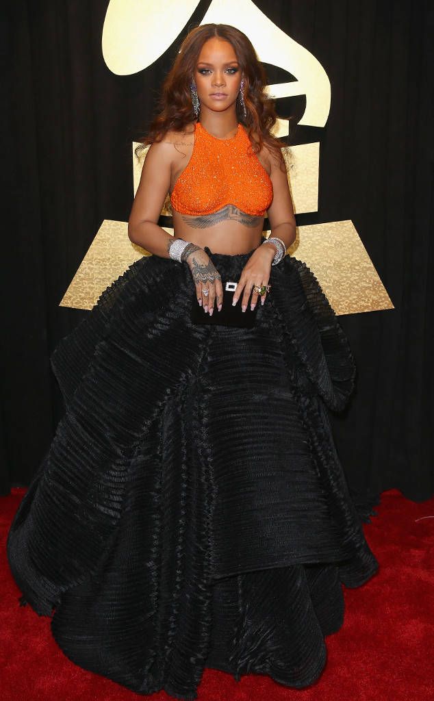  photo Rihanna in Armani Prive.jpg