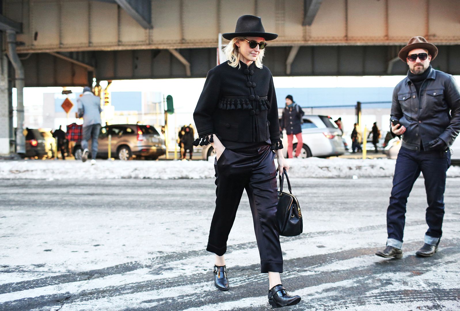 cropped pants, fashion week street style