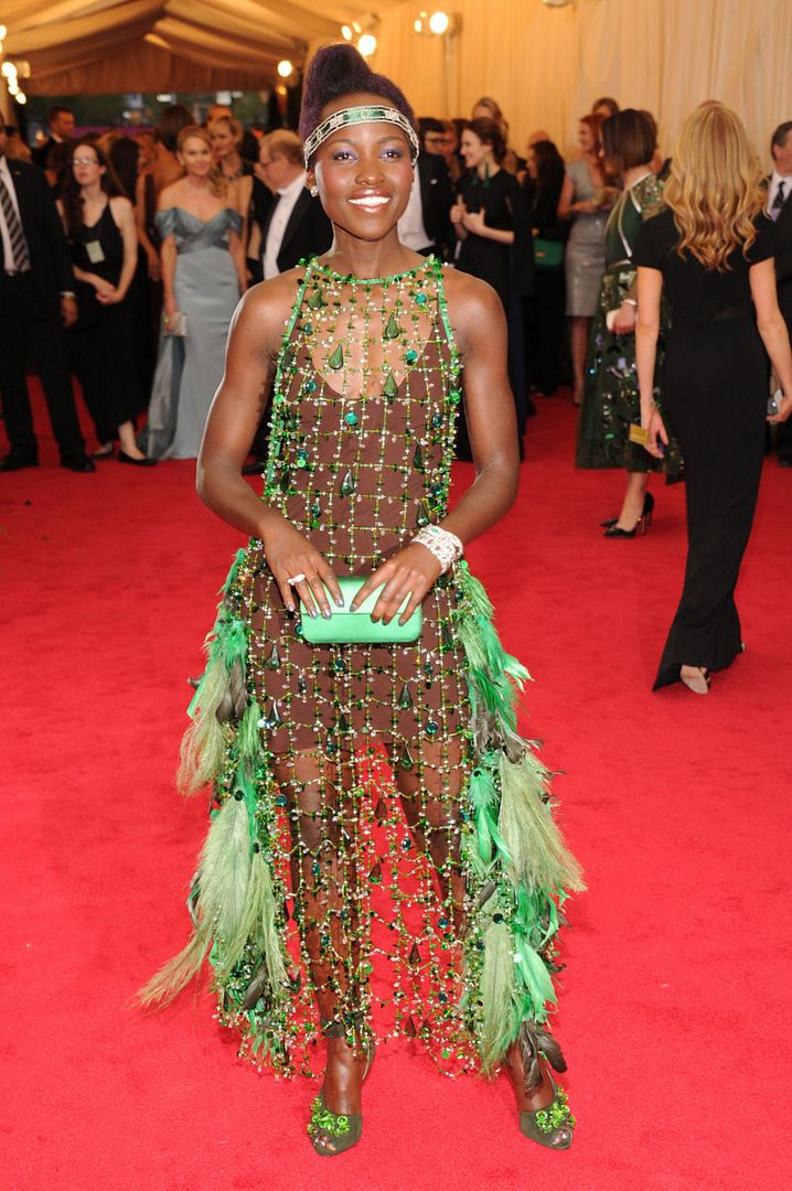 lupita nyongo, met gala, red carpet