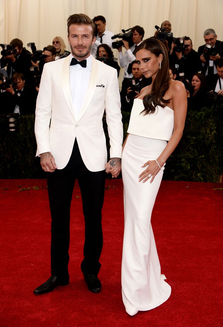 victoria beckham, met ball, red carpet