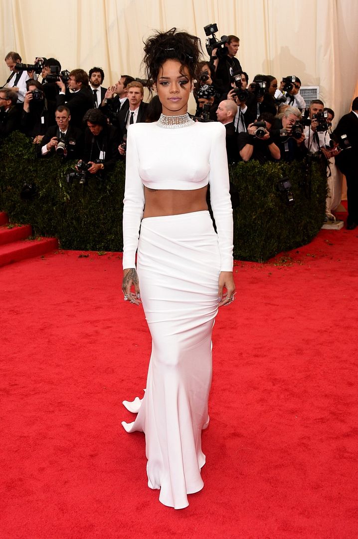 rihanna, met ball, red carpet