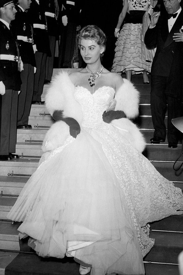 sophia loren, cannes red carpet