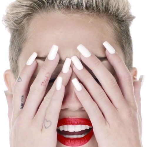 miley cyrus nails