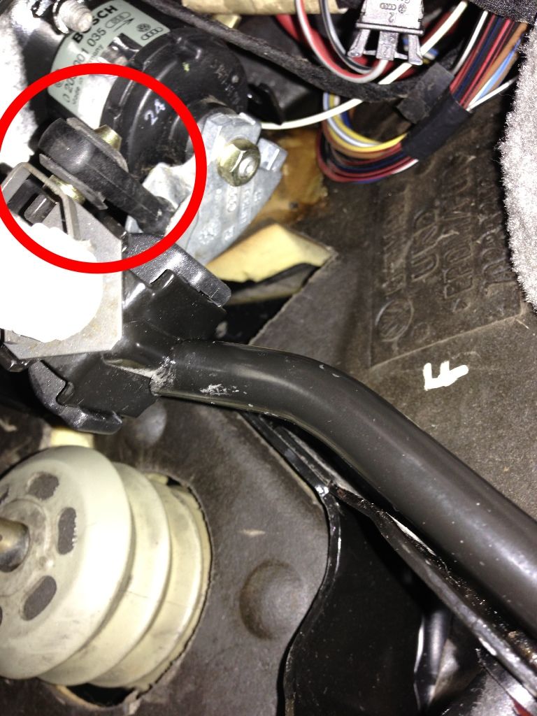 1.9 TDI Accel Pedal How To...... VW T4 Forum VW T5 Forum